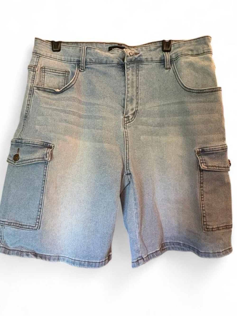 Woman’s Light Blue Denim Cargo Jorts